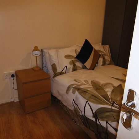 Entire Appartment Near Birmingham City Εξωτερικό φωτογραφία