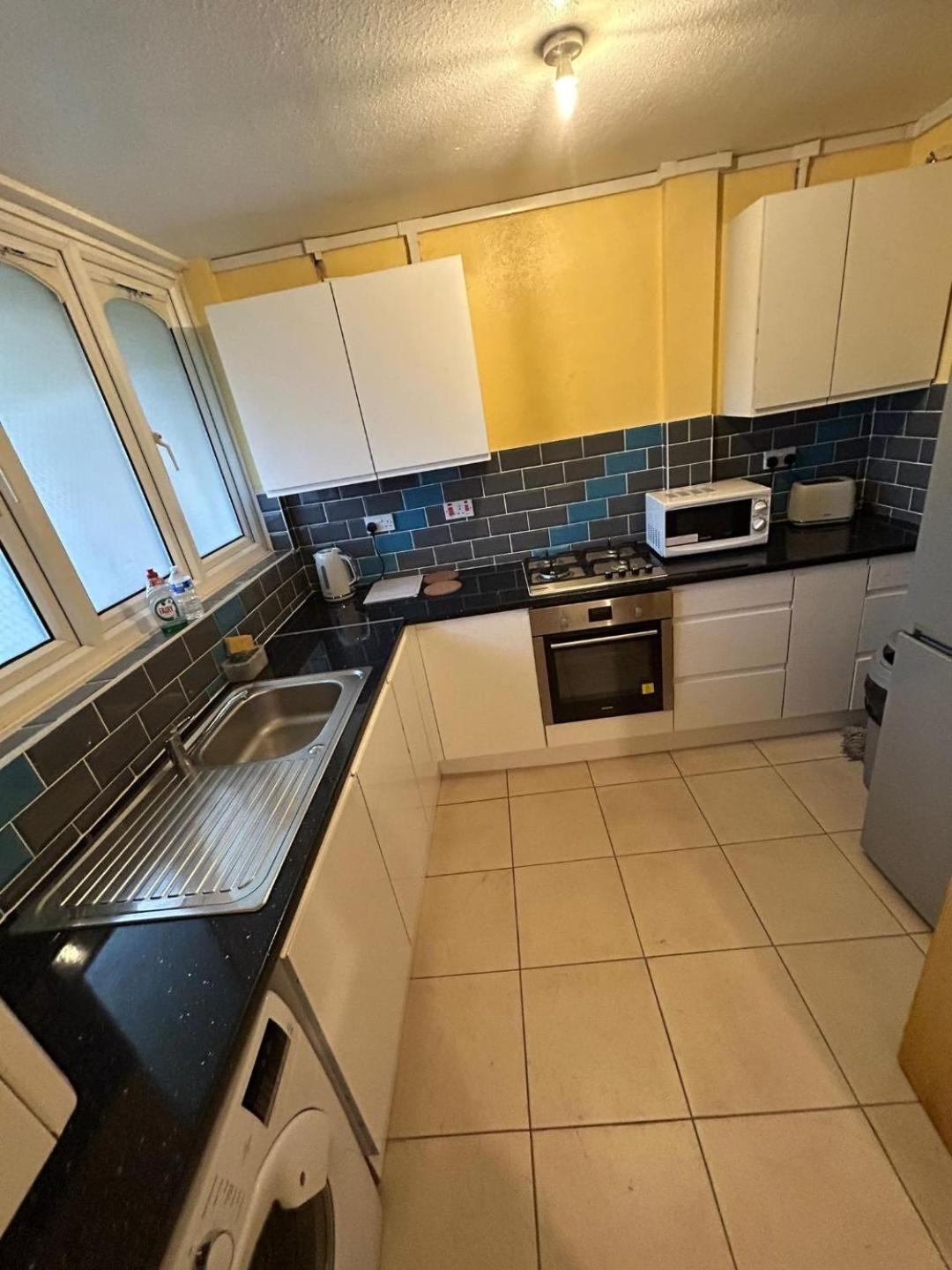 Entire Appartment Near Birmingham City Εξωτερικό φωτογραφία