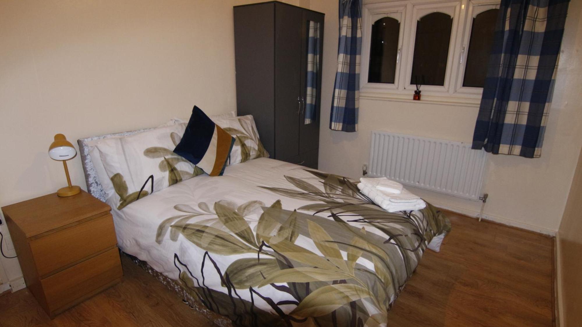 Entire Appartment Near Birmingham City Εξωτερικό φωτογραφία